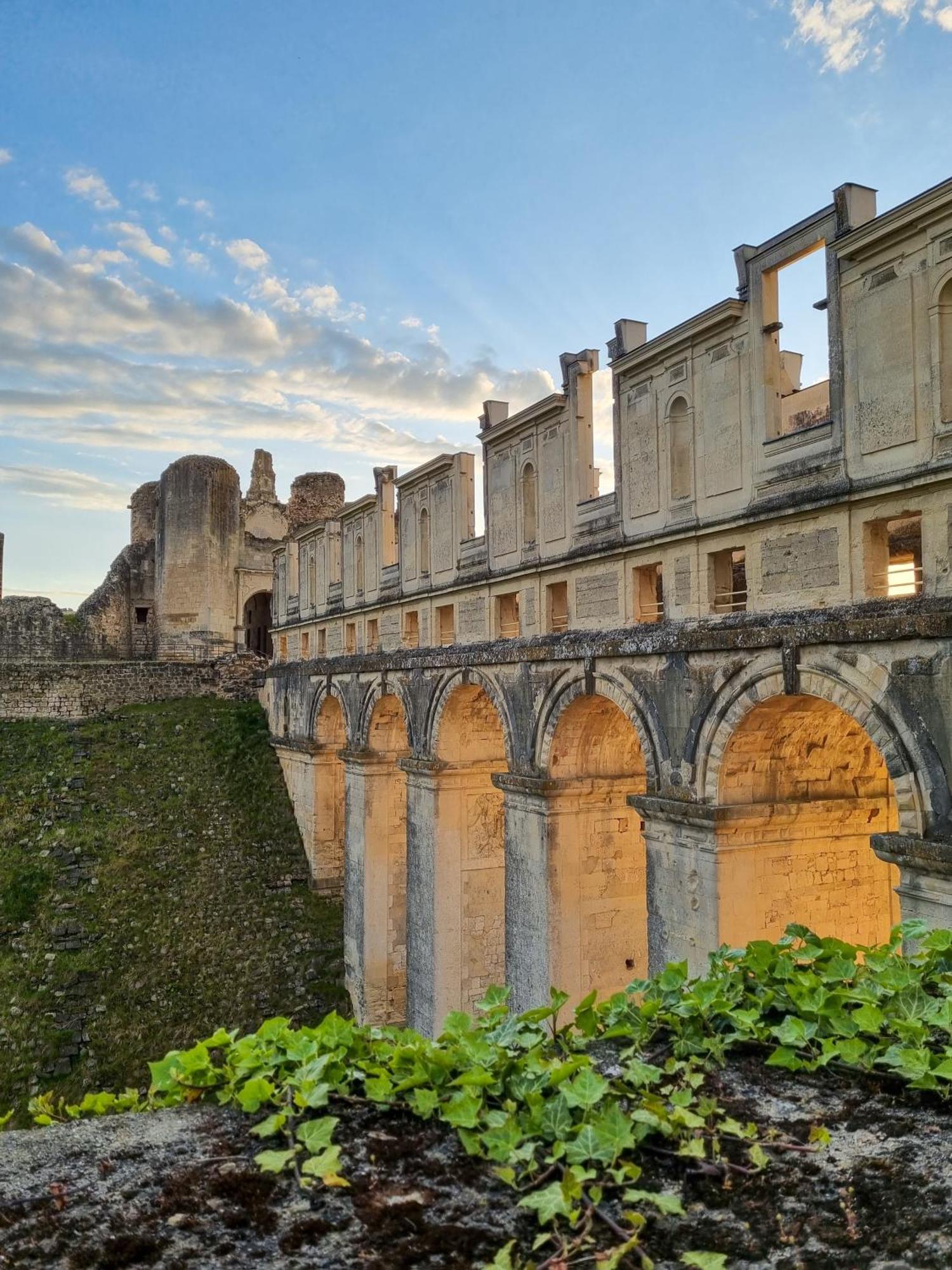 Chateau De Fere Exterior photo
